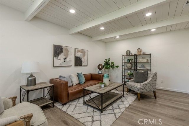 2036 La Jolla, Stockton, CA 95204