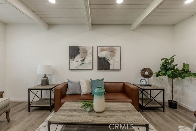 2036 La Jolla, Stockton, CA 95204