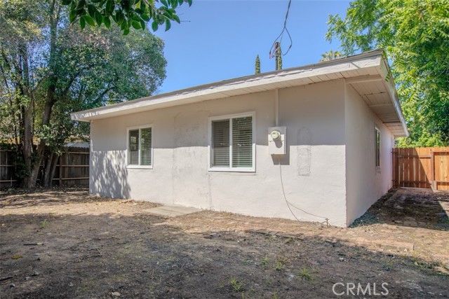 2036 La Jolla, Stockton, CA 95204