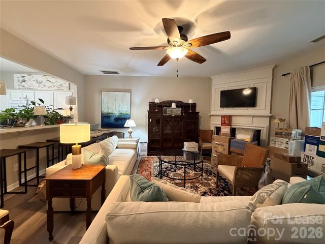 6626 Rothchild Drive, Charlotte, NC 28270