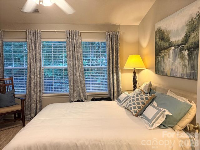 6626 Rothchild Drive, Charlotte, NC 28270