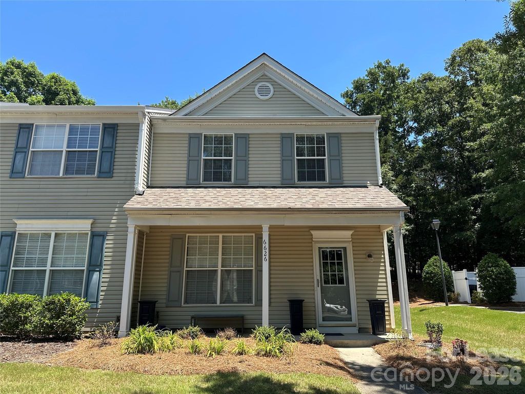 6626 Rothchild Drive, Charlotte, NC 28270