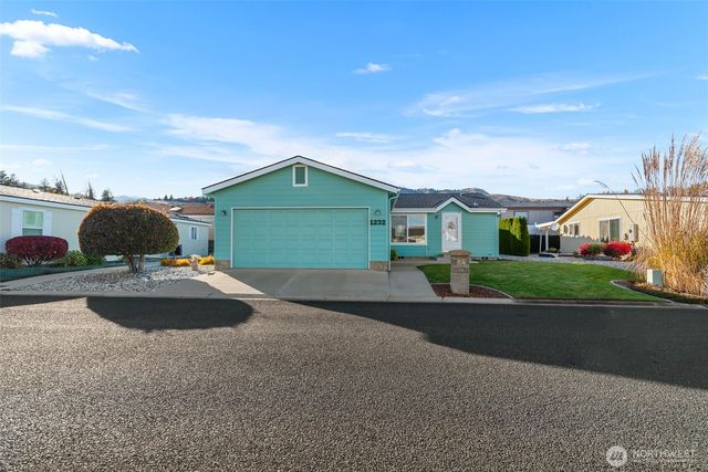 1232 Woods Street, Wenatchee, WA 98801