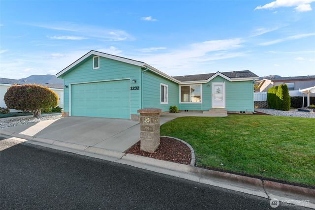 1232 Woods Street, Wenatchee, WA 98801