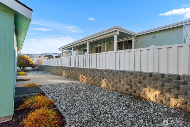 1232 Woods Street, Wenatchee, WA 98801