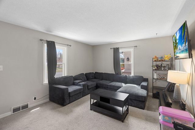 1701 7th Avenue, Anoka, MN 55303