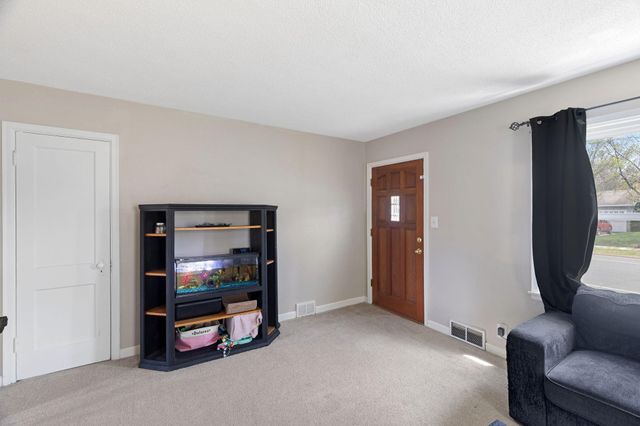 1701 7th Avenue, Anoka, MN 55303