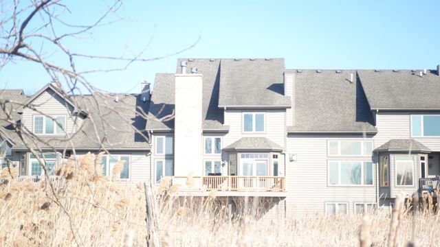 1811 Rizzi Lane, Bartlett, IL 60103