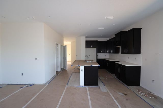 5192 CENTER LAKE RANCH BOULEVARD, St Cloud, FL 34771