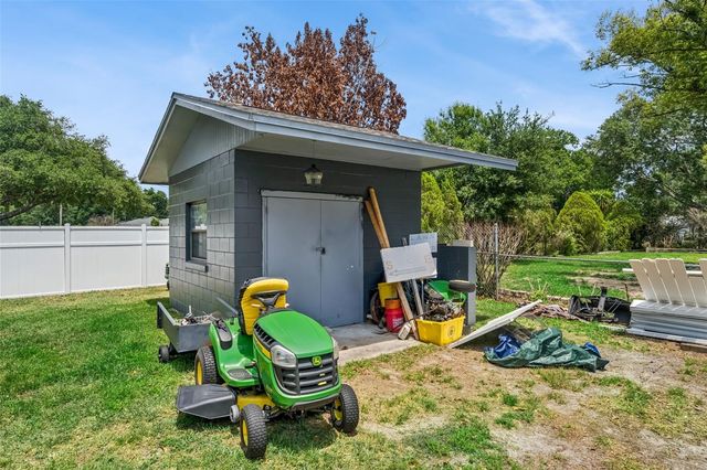 112 LAKE MATTIE ROAD, Auburndale, FL 33823
