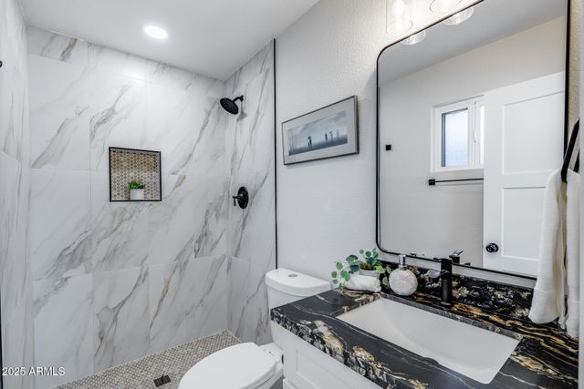 1605 E BROADMOR Drive, Tempe, AZ 85282