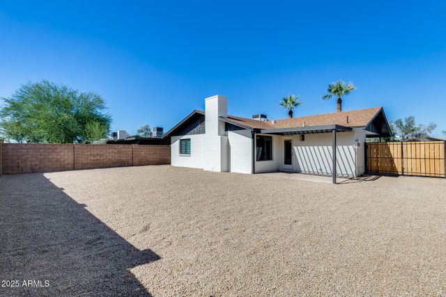 1605 E BROADMOR Drive, Tempe, AZ 85282