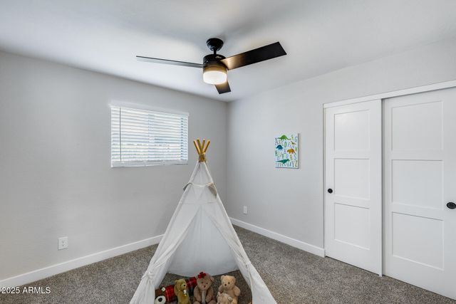 1605 E BROADMOR Drive, Tempe, AZ 85282