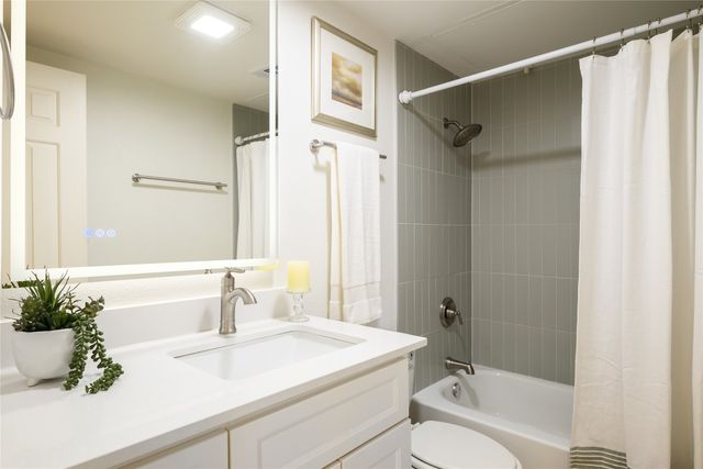 4501 Druid Lane 1206, Dallas, TX 75205