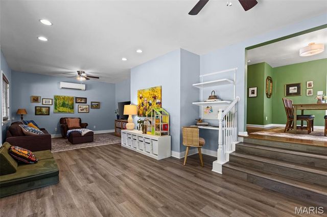 1215 Drayton Avenue, Webster Groves, MO 63119