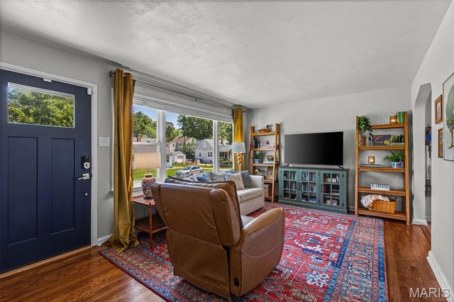 1215 Drayton Avenue, Webster Groves, MO 63119