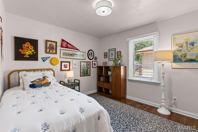 1215 Drayton Avenue, Webster Groves, MO 63119