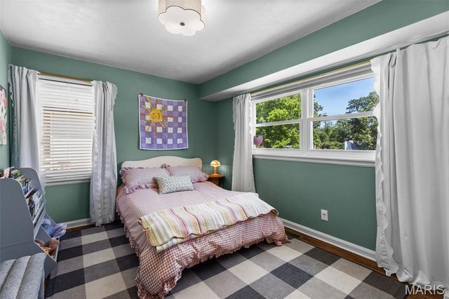 1215 Drayton Avenue, Webster Groves, MO 63119
