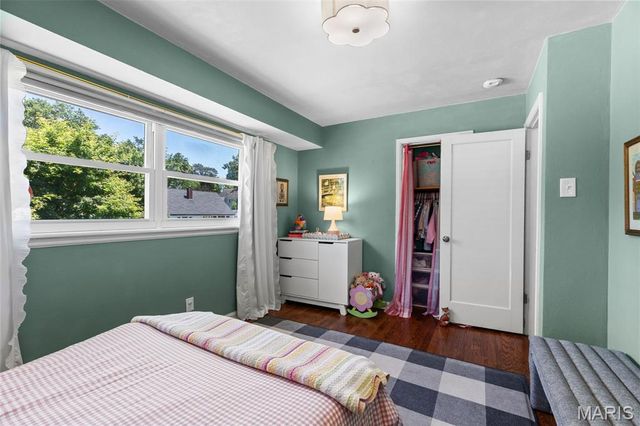 1215 Drayton Avenue, Webster Groves, MO 63119