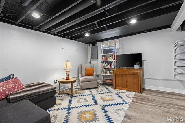 1215 Drayton Avenue, Webster Groves, MO 63119