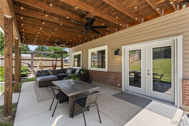 1215 Drayton Avenue, Webster Groves, MO 63119