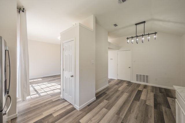 2711 Canterbury Street, Euless, TX 76039