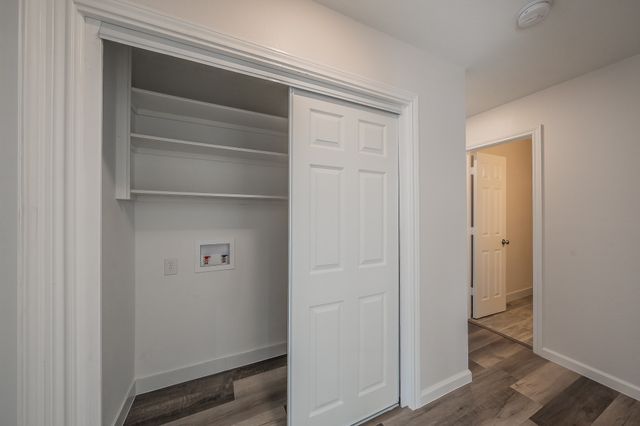 2711 Canterbury Street, Euless, TX 76039
