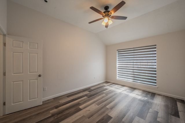 2711 Canterbury Street, Euless, TX 76039