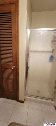 5400 S 65th Street Circle, Lincoln, NE 68516