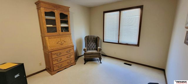 5400 S 65th Street Circle, Lincoln, NE 68516