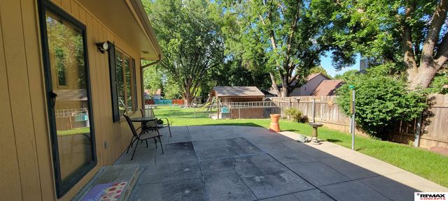 5400 S 65th Street Circle, Lincoln, NE 68516