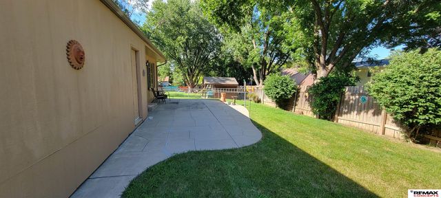 5400 S 65th Street Circle, Lincoln, NE 68516