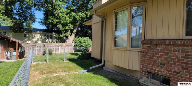 5400 S 65th Street Circle, Lincoln, NE 68516