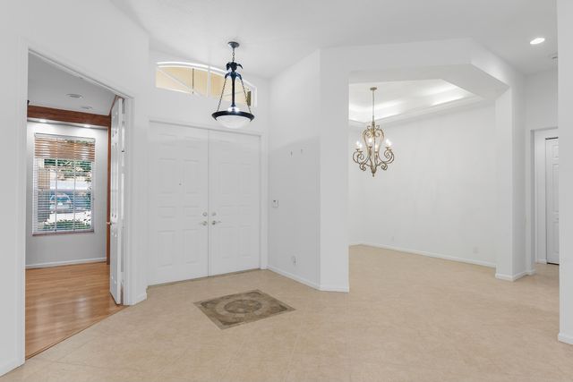 6622 Garde Road, Boynton Beach, FL 33472