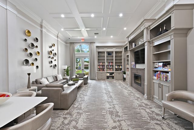 6622 Garde Road, Boynton Beach, FL 33472