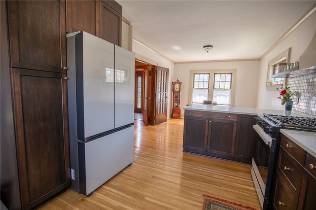 1636 Chili Ave, Gates, NY 14624