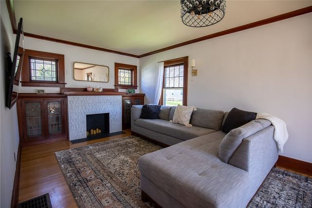 1636 Chili Ave, Gates, NY 14624