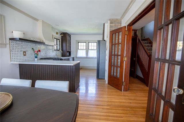 1636 Chili Ave, Gates, NY 14624