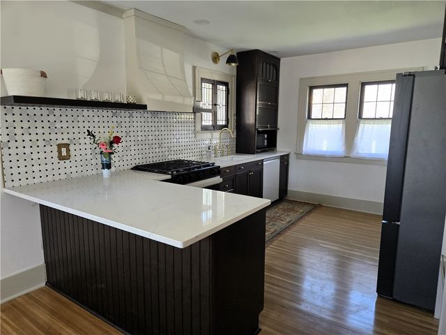 1636 Chili Ave, Gates, NY 14624