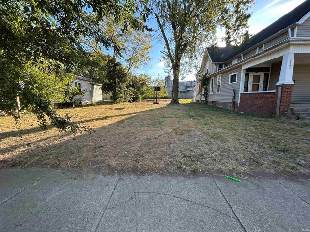 2443 Oliver Street, Fort Wayne, IN 46803