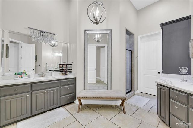 5706 N 3rd Lane, Mcallen, TX 78504