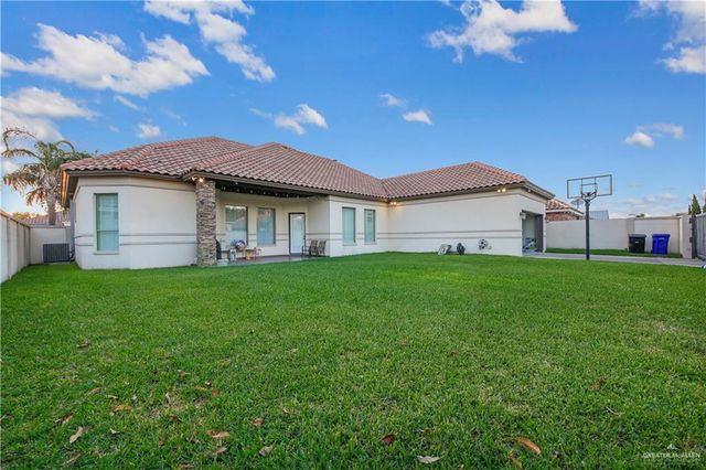 5706 N 3rd Lane, Mcallen, TX 78504