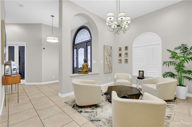 5706 N 3rd Lane, Mcallen, TX 78504