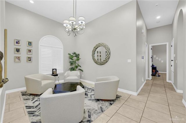 5706 N 3rd Lane, Mcallen, TX 78504