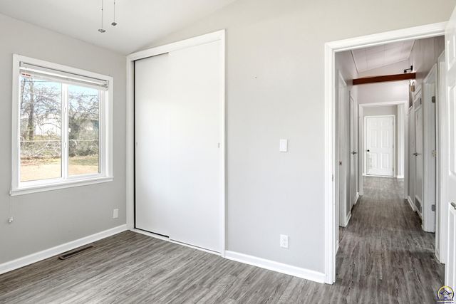 3120 SW Central Park AVE, Topeka, KS 66611