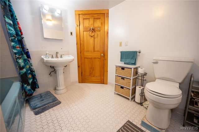 292 Potters Road, Buffalo, NY 14220