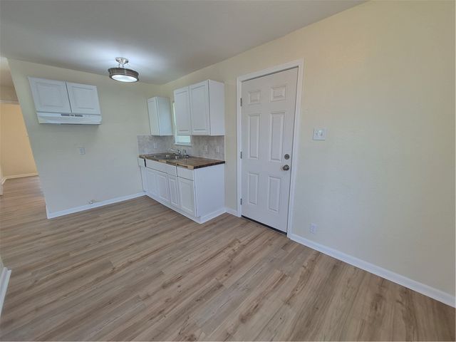1409 Buenos Aires St, Corpus Christi, TX 78417