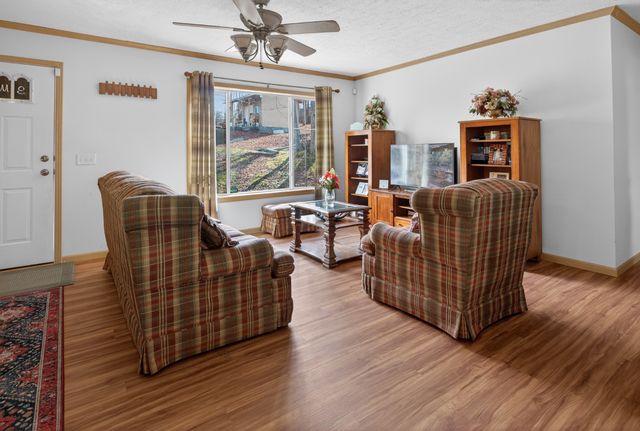 1005 Peery Rd, Kingston Springs, TN 37082