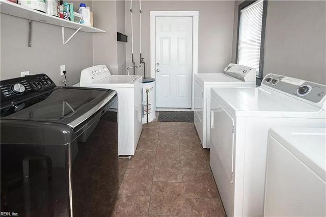 1526 W 40th St Apt 1A, Norfolk, VA 23508