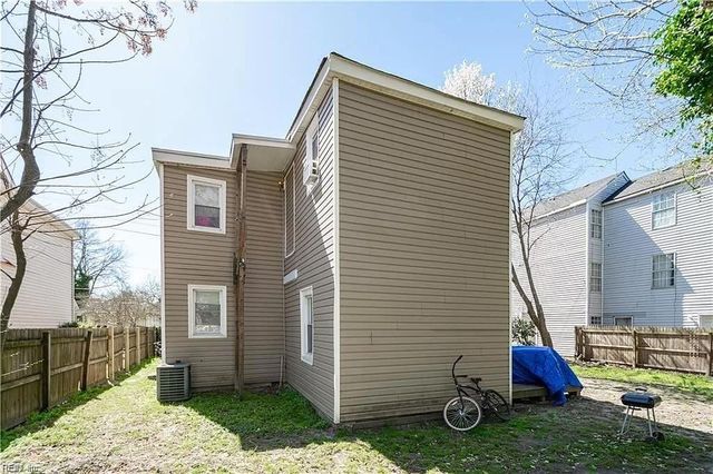 1526 W 40th St Apt 1A, Norfolk, VA 23508